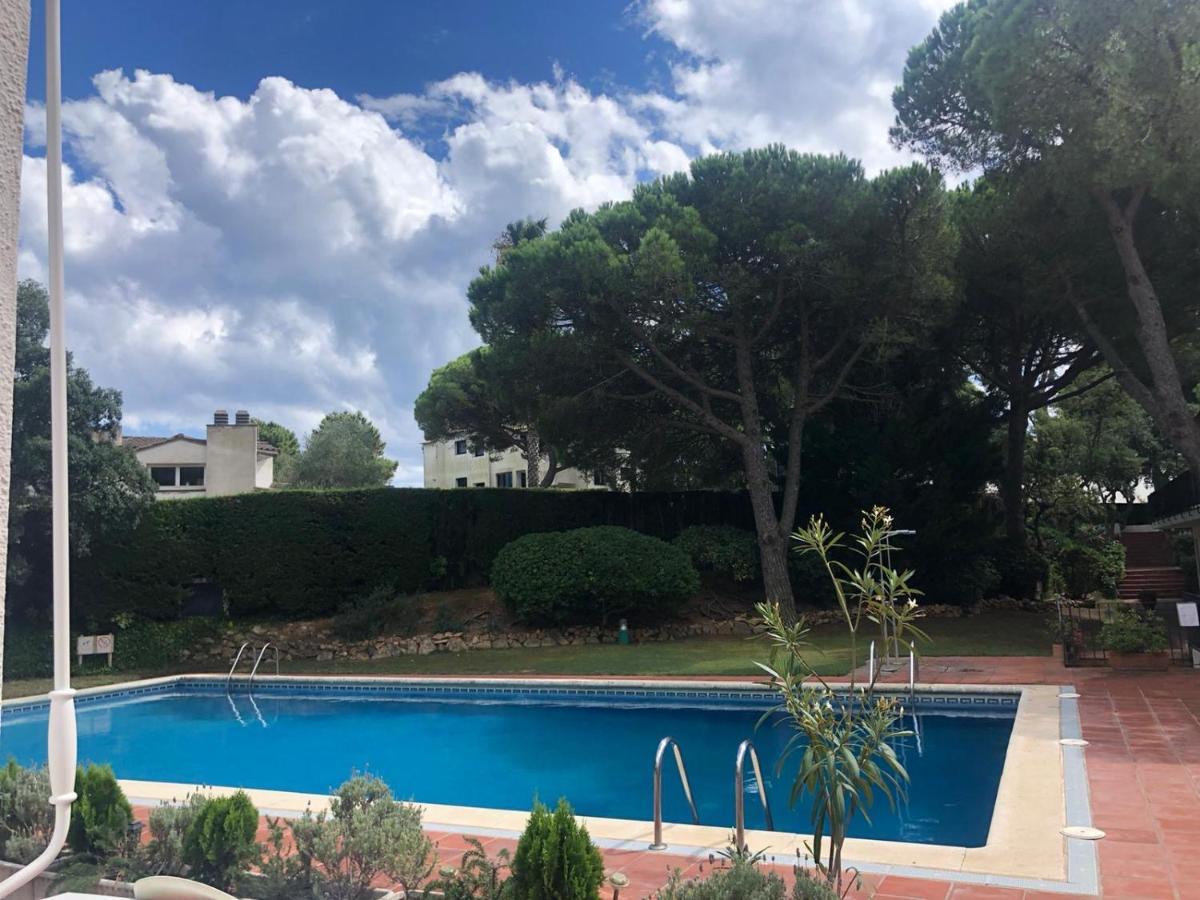 Espectacular Apartamento Con Piscina En 卡莱利亚德帕拉弗鲁赫尔 外观 照片
